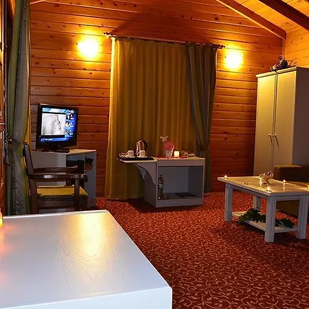 Life Port Istanbul Hotel Sekerpinari