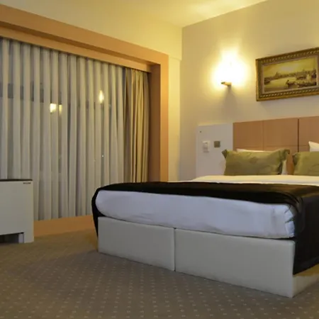 Hotel Life Port Istanbul Sekerpinari